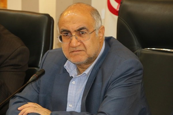 انتقاد استاندار کرمان از مغایرت قیمت های بازار با مصوبات ستاد تنظیم بازار