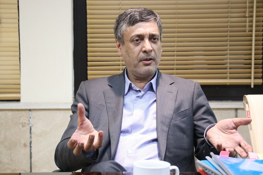 رئیس اتاق کرمان: چه اتفاقی در توسعه اقتصادی و افزایش درامدها  افتاده که هر سال میزان درامدهای مالیاتی استان رشد دارد؟