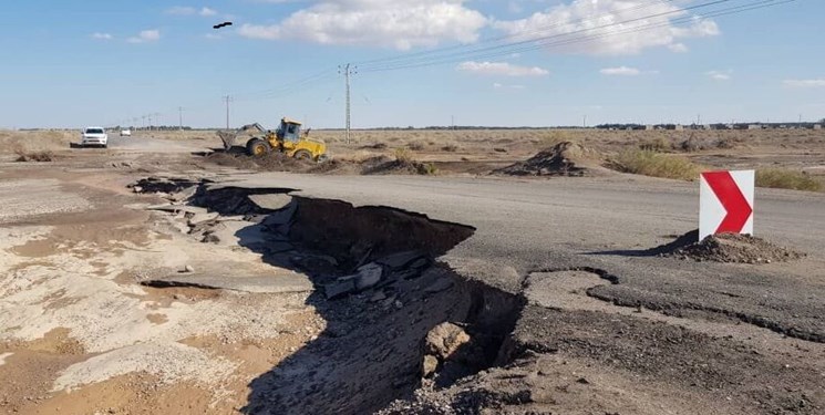 خسارت سیل به ۶۴۰ کیلومتر راه روستایی در جنوب استان کرمان