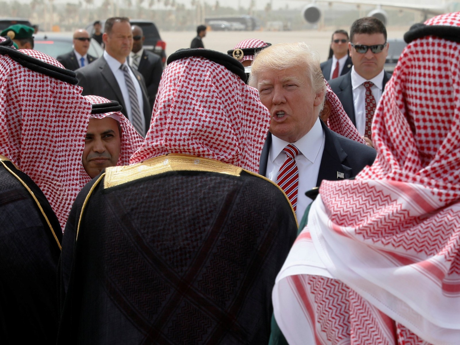 العربی الجدید:برنامه ترامپ این است که تا قبل از انتخابات، چند کشور عربی دیگر هم روابط خود با اسرائیل را عادی‌سازی کنند