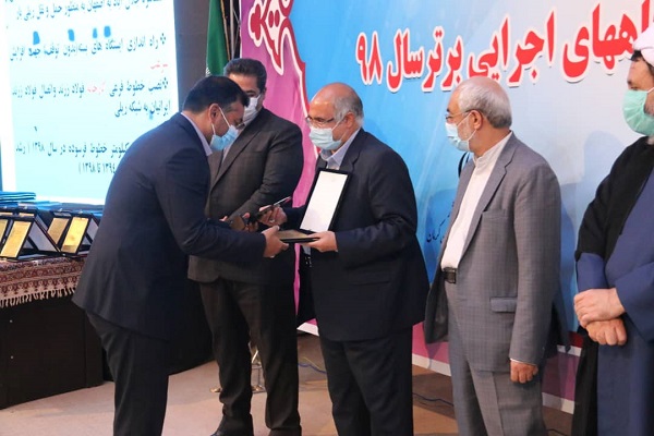 از برگزیدگان بیست و دومین جشنواره شهید رجایی استان کرمان تقدیر شد