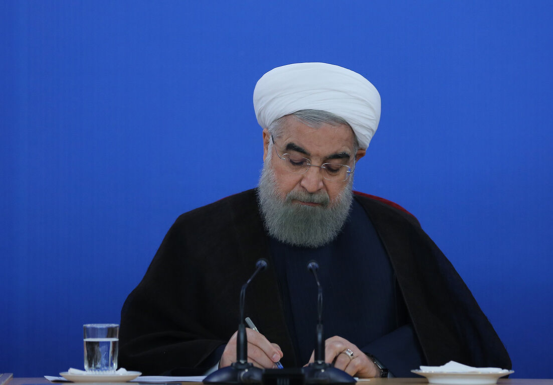روحانی درگذشت مادر شهیدان اسدی خانوکی را تسلیت گفت