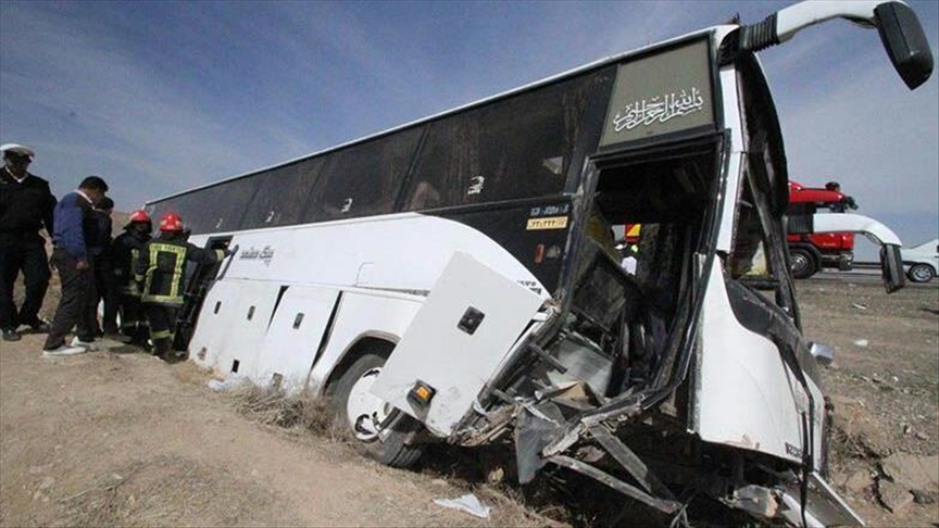 جزئیاتی از سفر خبرنگاران محیط زیست به ارومیه و واژگونی اتوبوس/ راننده اتوبوس بازداشت شد